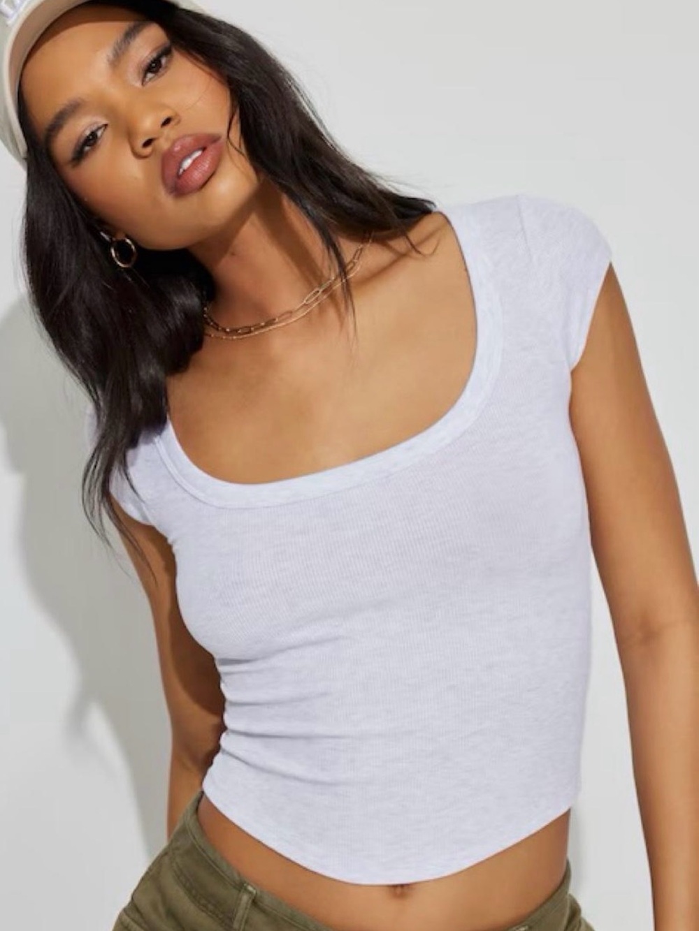 Garage Women's Scoop Neck Short Sleeve Top - Light Gray